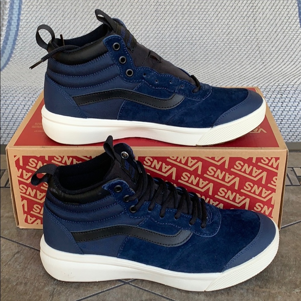 • VANS ULTRARANGE SK8-HI MTE Dress Blue/black WMNS - Picture 5 of 16
